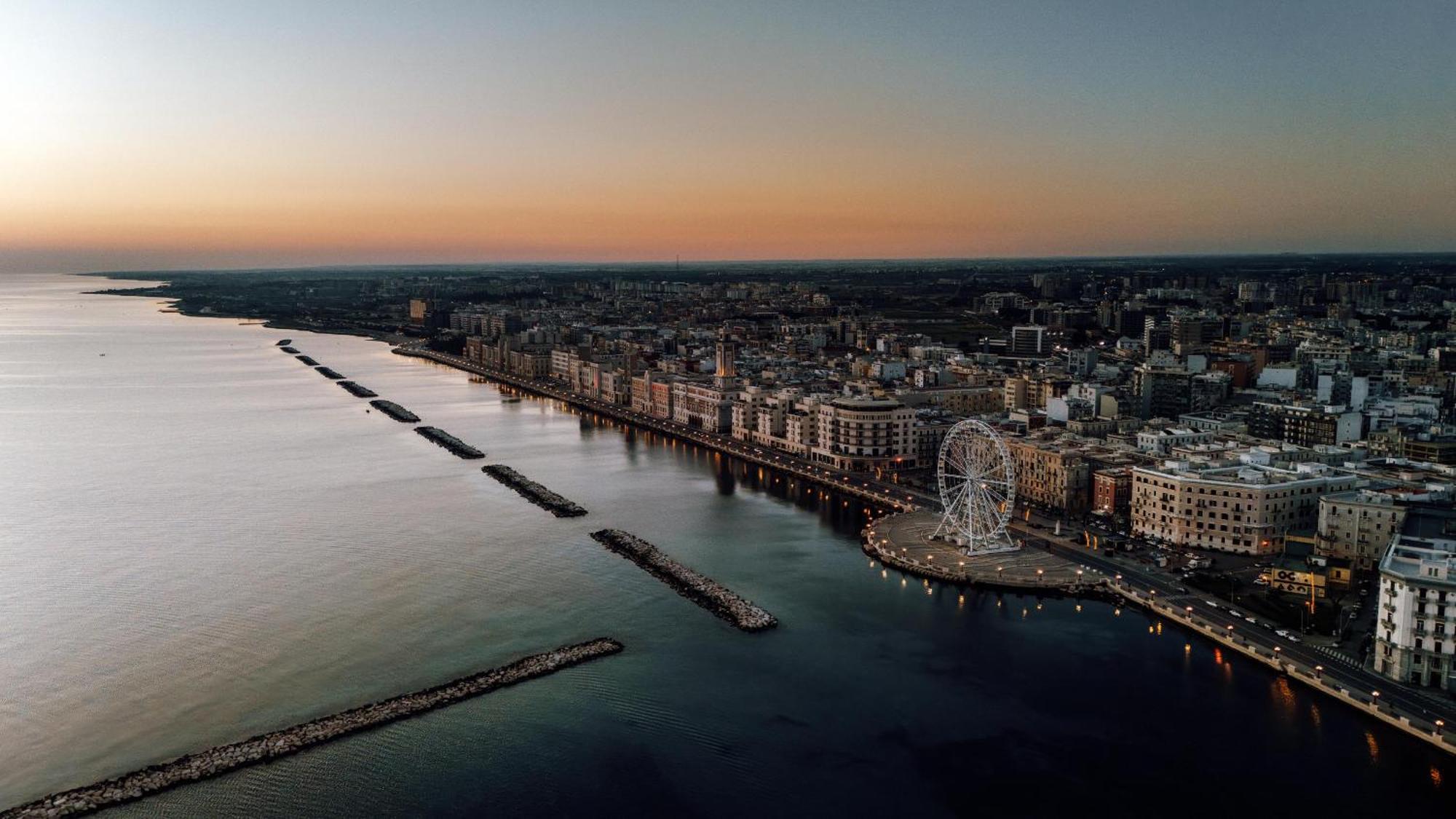 Una Finestra Sul Mare บารี ภายนอก รูปภาพ